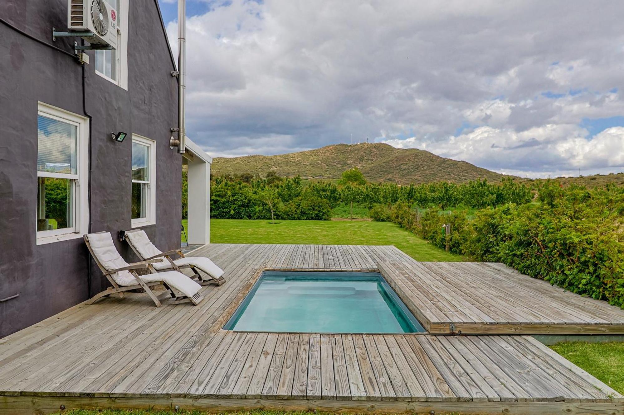 The Barn On 62 - Cottages Montagu Exterior photo